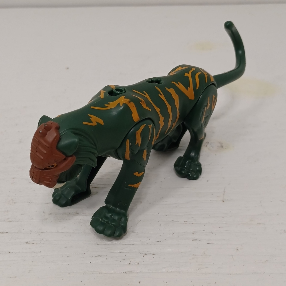 He-man Battle cat not marked.
